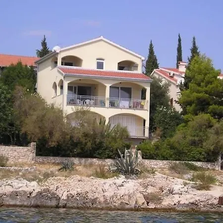 By The Sea Mavarstica, Ciovo - 11102 Apartment Trogir