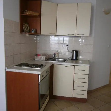 Apartment By The Sea Mavarstica, Ciovo - 11102