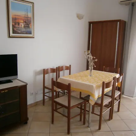 By The Sea Mavarstica, Ciovo - 11102 Appartement