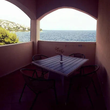 By The Sea Mavarstica, Ciovo - 11102 טרוגיר