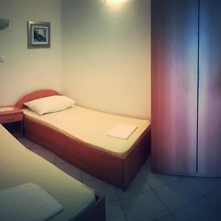 Appartement By The Sea Mavarstica, Ciovo - 11102 Trogir