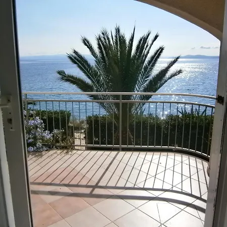 By The Sea Mavarstica, Ciovo - 11102 *